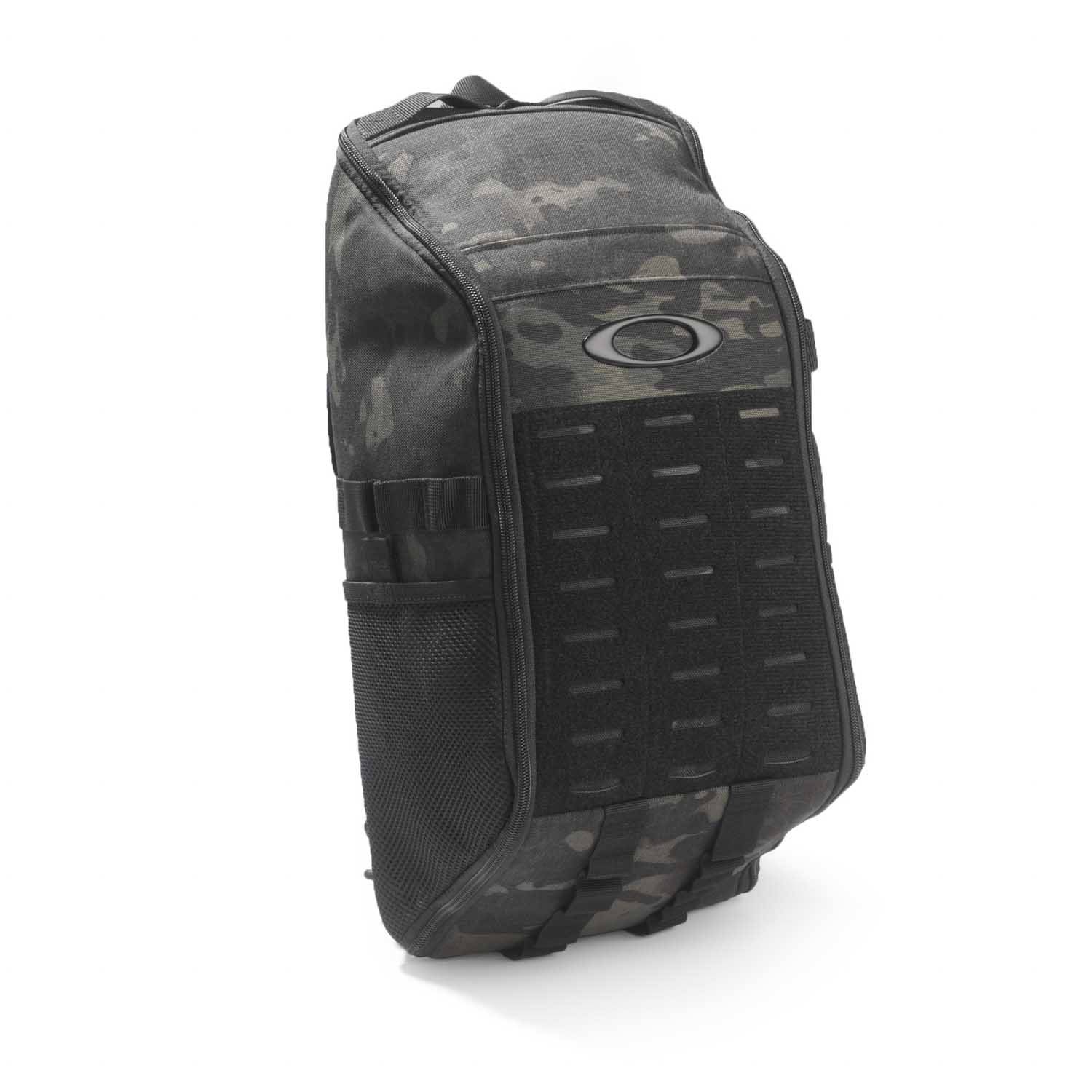 Oakley Extractor Sling Pack 2.0 | Tactical Backpacks